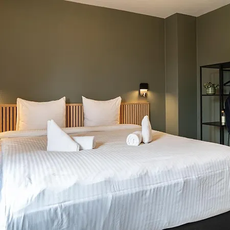 De Duif - Schiphol 3* Lisse